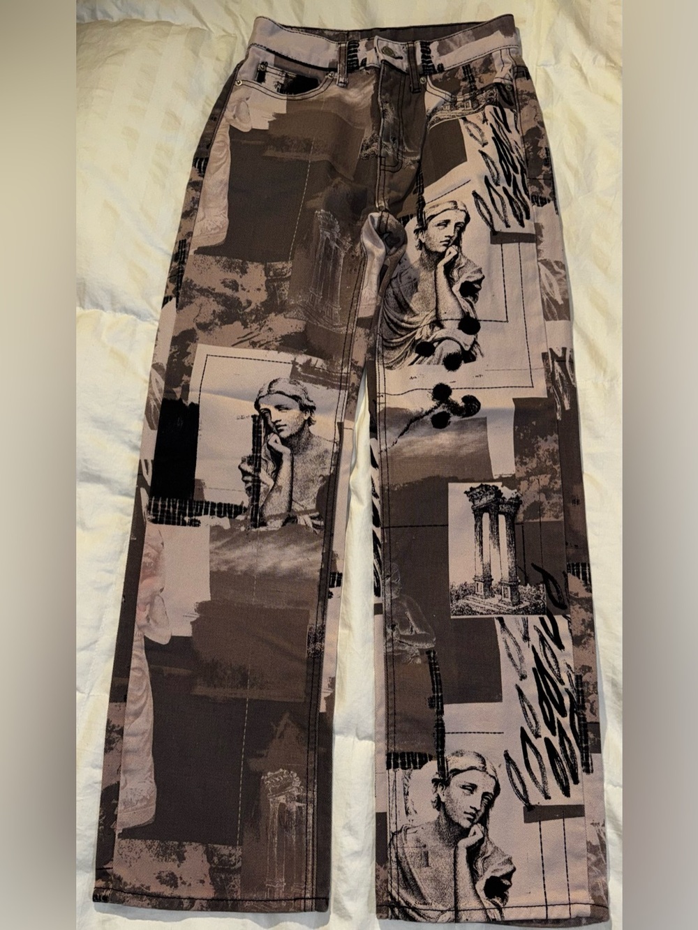 BDG Printed Cowboy Jeans EUC
